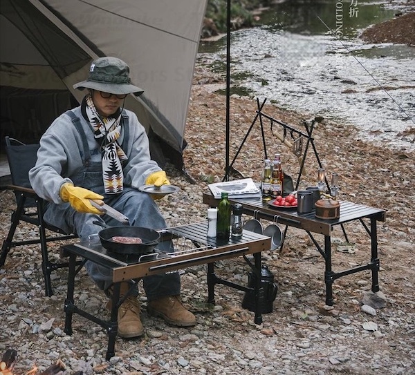 ウォールナット 無垢 igt テーブル ネイチャーハイク 早い物勝ち