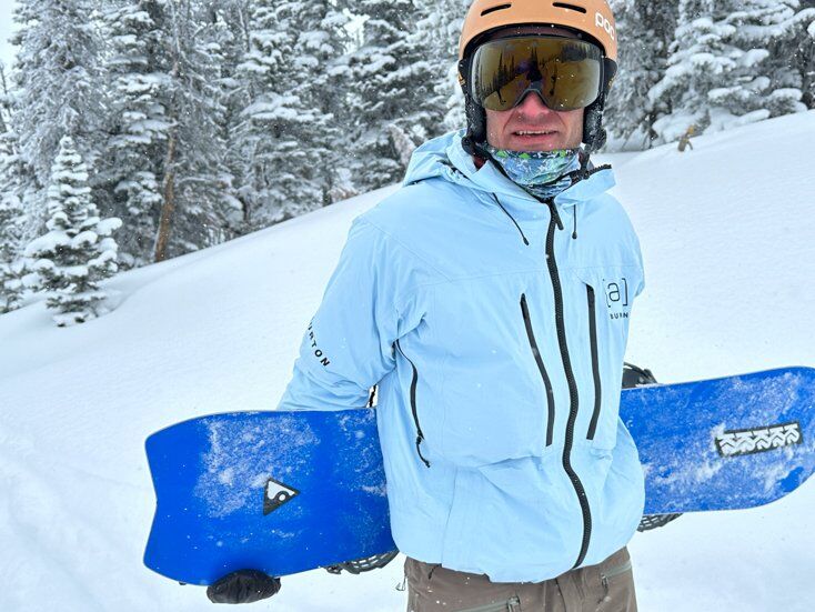 Burton [ak] 3L GORE-TEX Stretch Hover Jacket Review: Next-Level