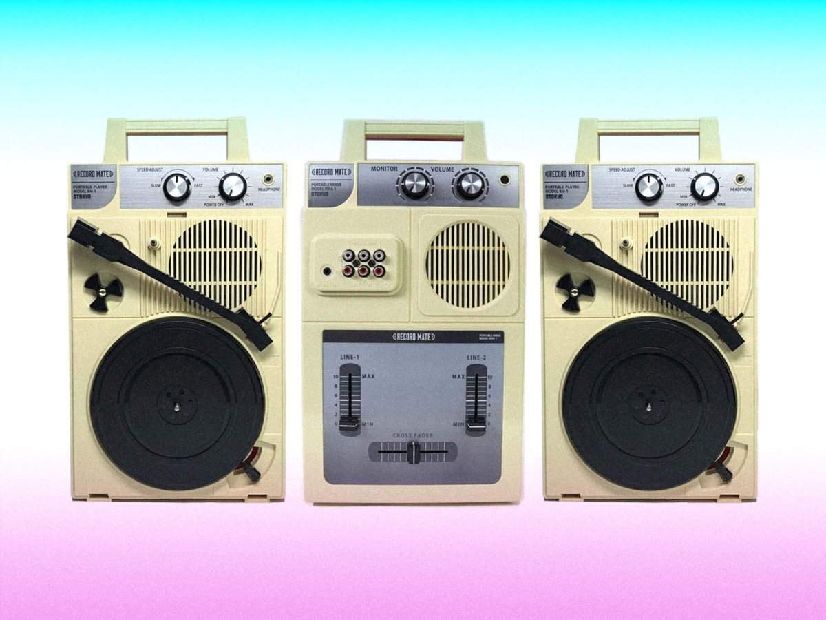 Stokyo's retro-flavoured new turntable-mixer set lets you DJ anywhere