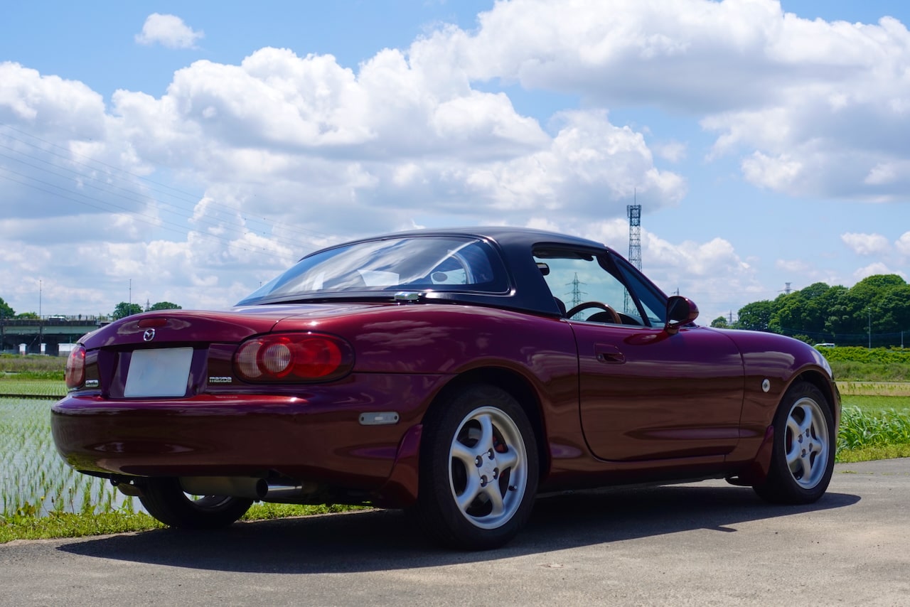 NA/NB ハードトップ（DHT）のススメ - NBロードスターアーカイブ