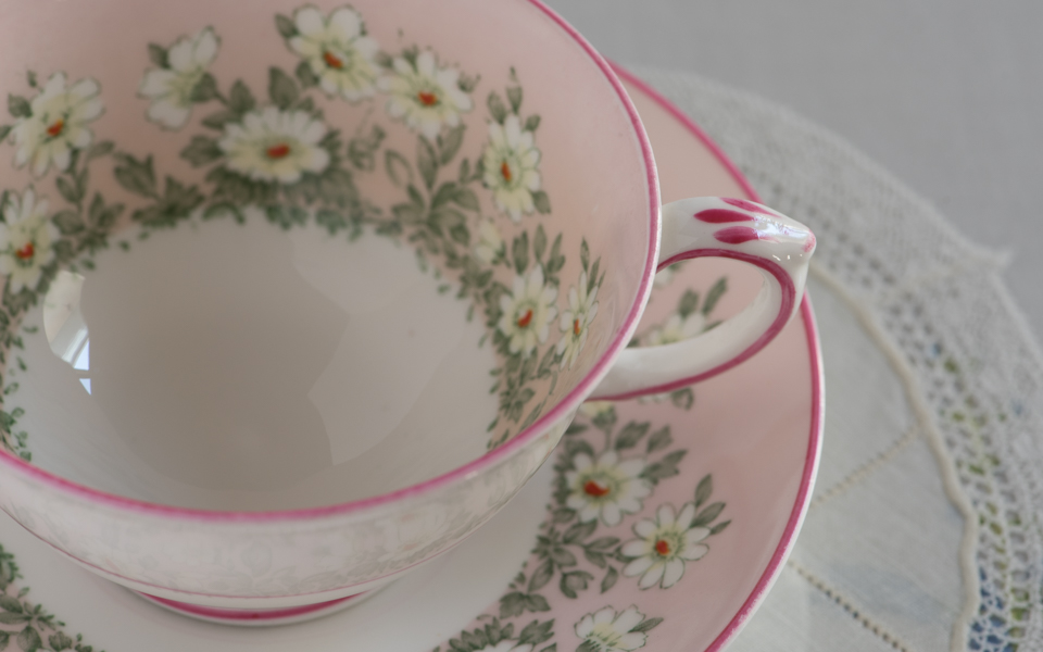 クラウンスタッフォードシャー ピンクのトリオ (Crown Staffordshire