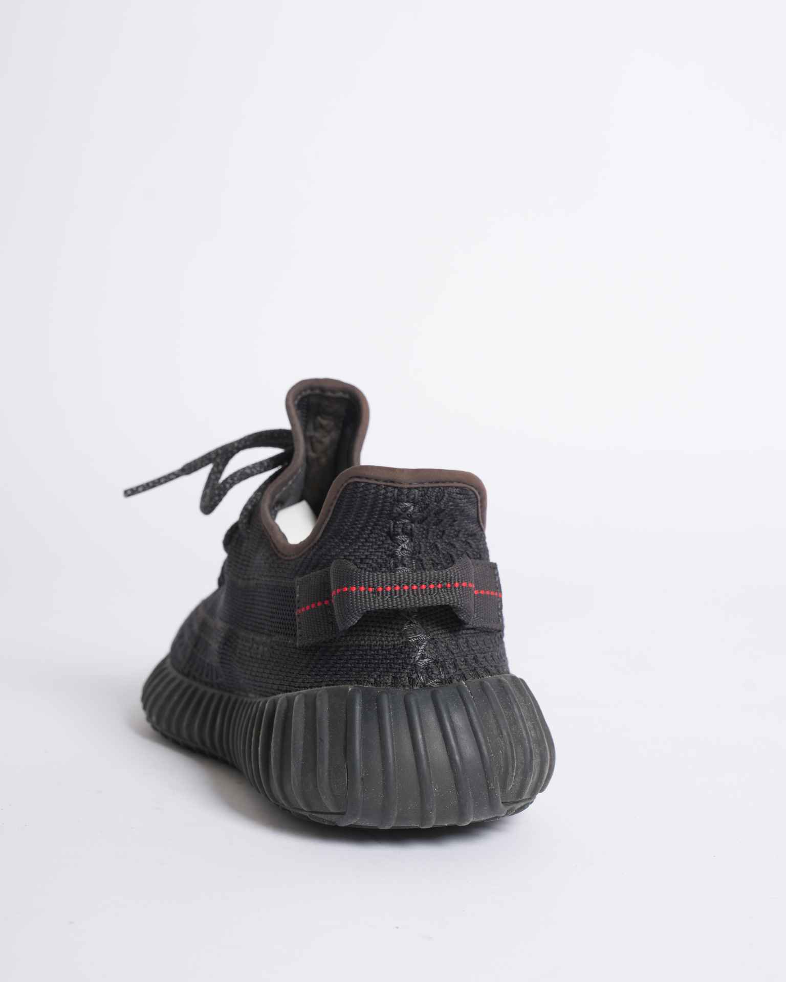 Adidas × Kanye West Yeezy Boost 350 V2