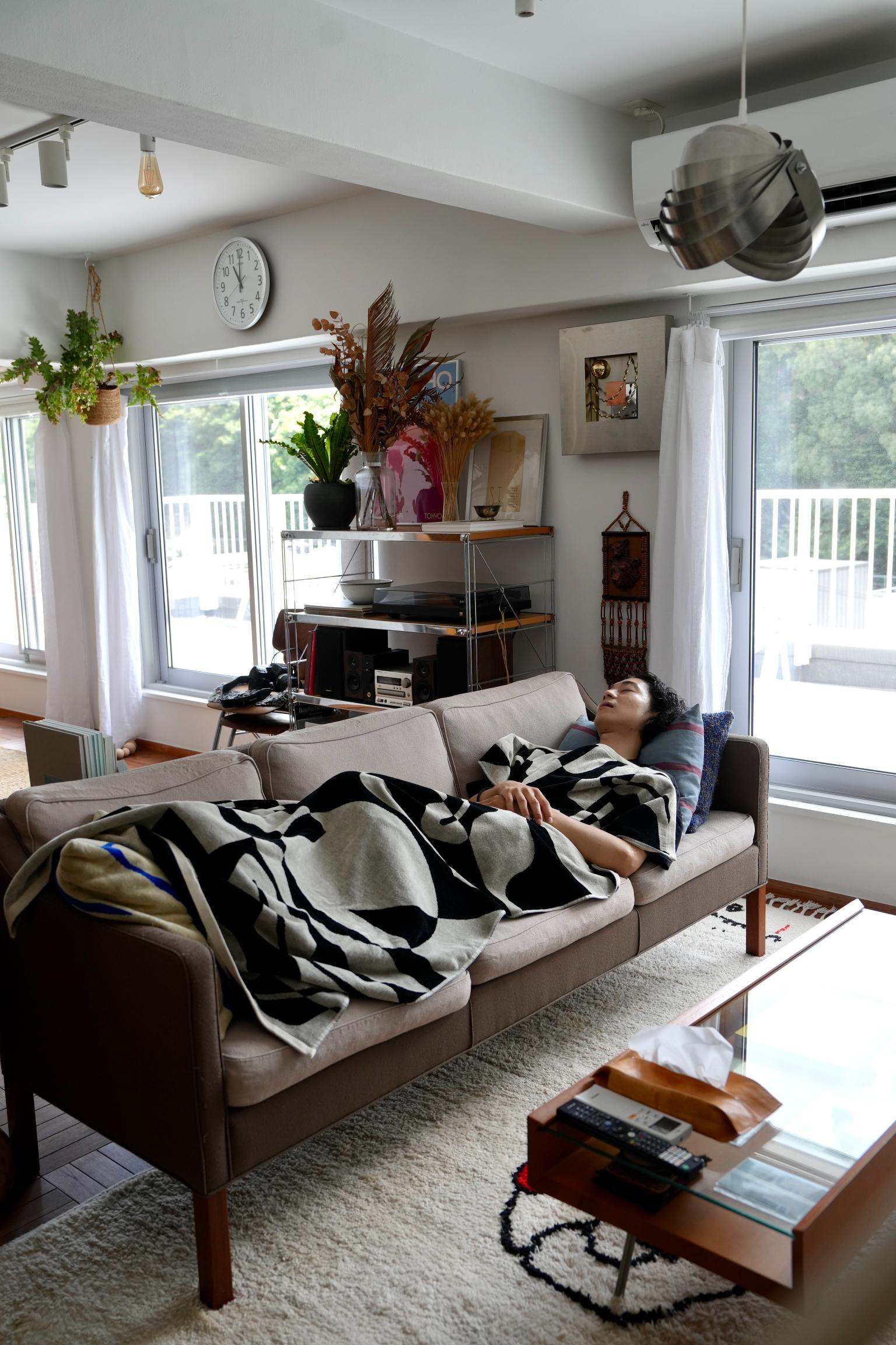 TOWEL BLANKET : Abstract Inlet by Asuka Watanabe – MYTONE