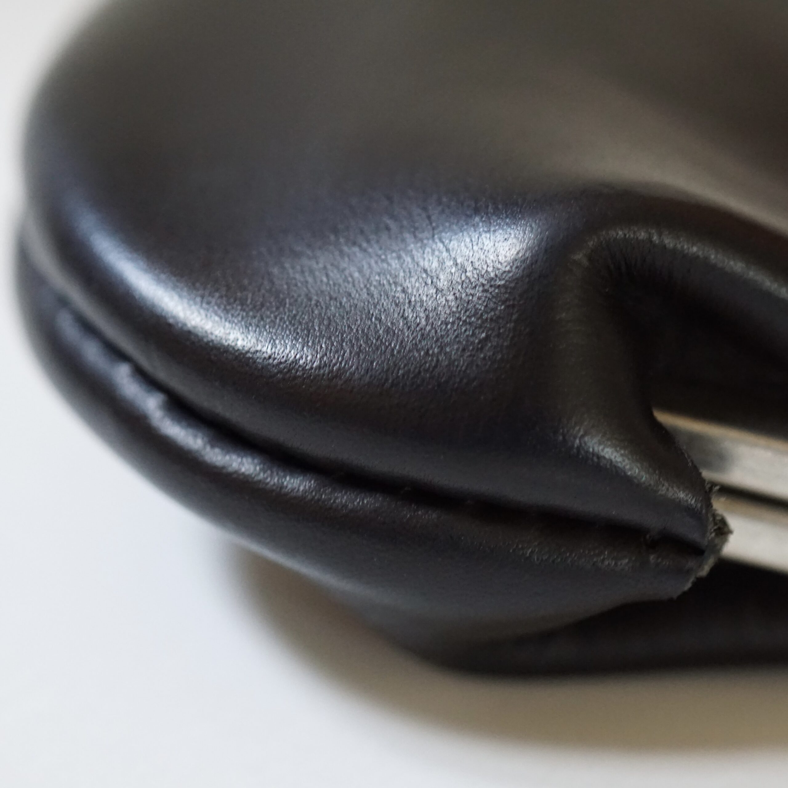 GUIDI がま口財布 Lサイズ | 【公式】N25 - 革の手しごと -