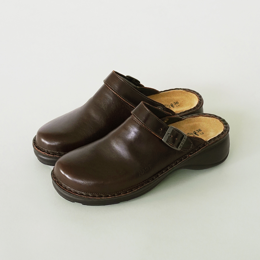 IRIS / Walnut - NAOT ナオトジャパン オンラインショップ