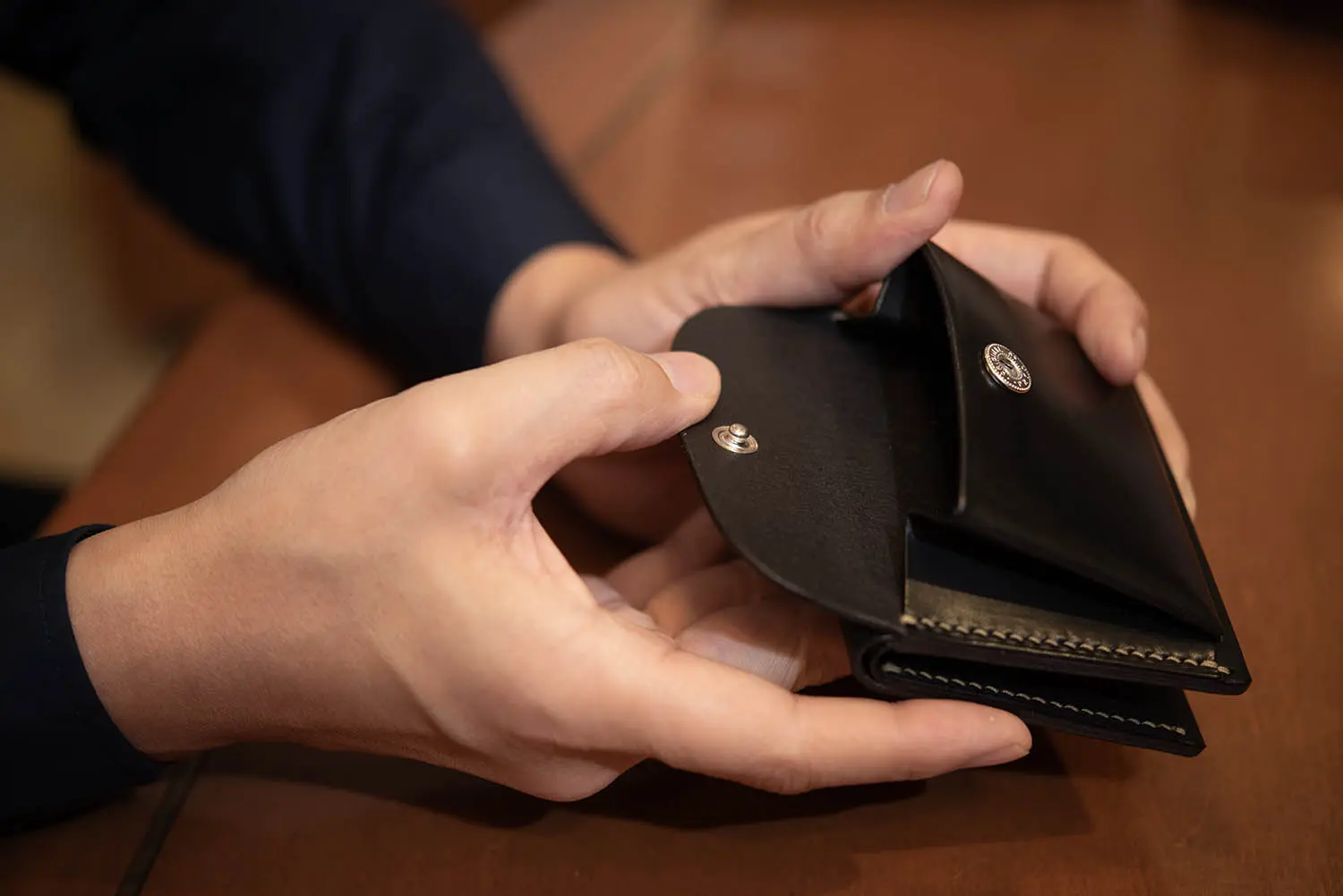 MOTO XXW9 ミニウォレット (ブラック) 小型財布