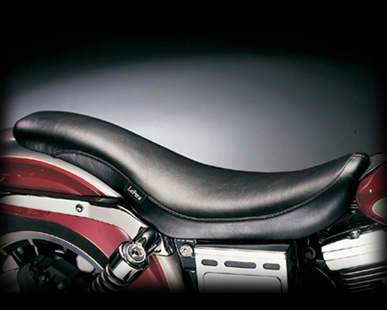 値下げしました‼️Le Pera 黒 ダイナ用 スリムバイクシート LK-001 Le