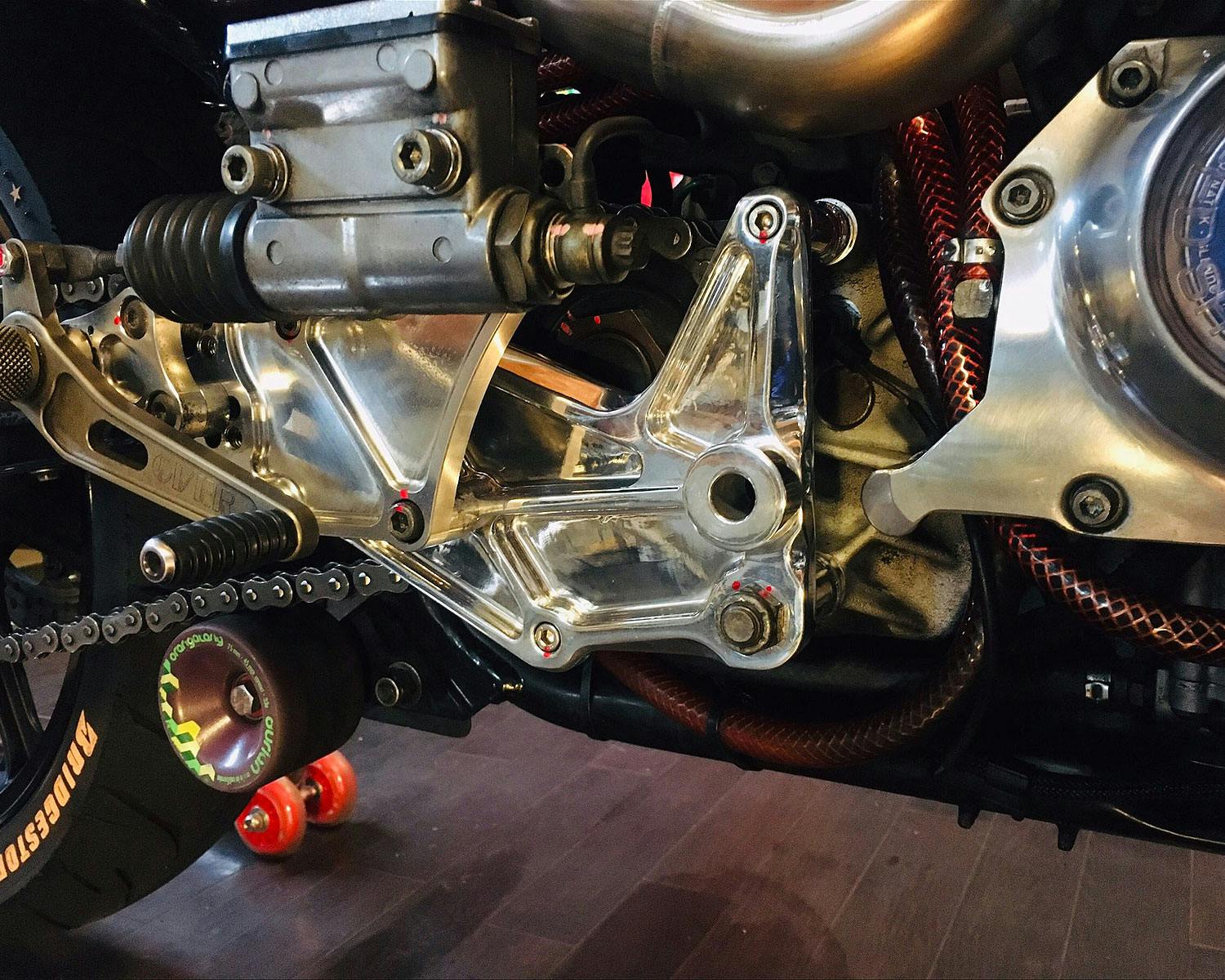 ハーレー用パーツ カスタムパーツの通信販売 ネオファクトリー