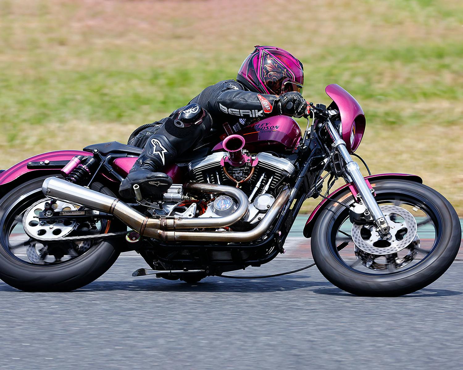 ハーレー用パーツ カスタムパーツの通信販売 ネオファクトリー