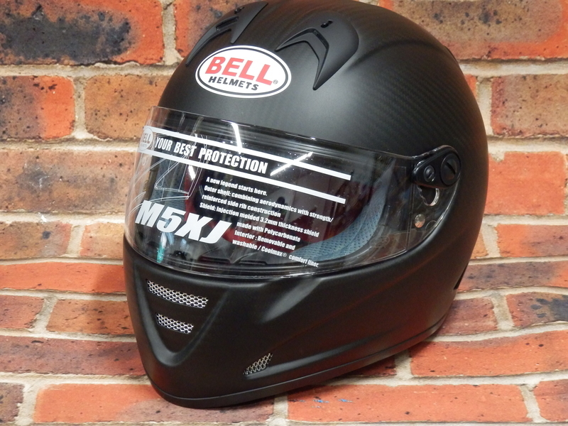 カーボンヘルメットの種類が増えました。M5XJ: バイク用品店ナップス