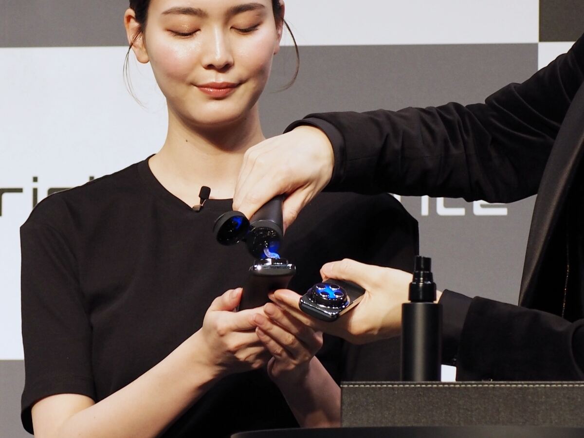 新美容家電ブランド「Brighte」から美顔器が登場! サロン級の機能の