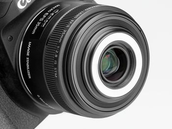 キヤノン「EF-S35mm F2.8 マクロ IS STM」実写レビュー - 内蔵LED