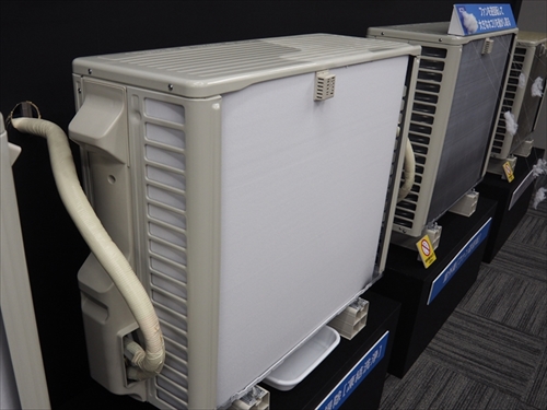 日立のエアコン「白くまくん」、室外機にも自動洗浄機能が付いた