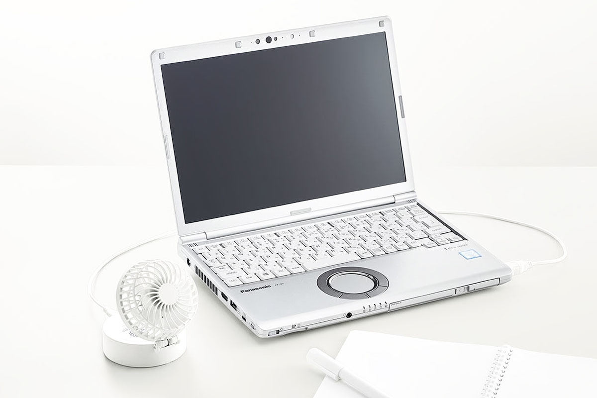 卓上でも使える小型軽量のハンディファン「BH-BZ10/TP」 パナソニック
