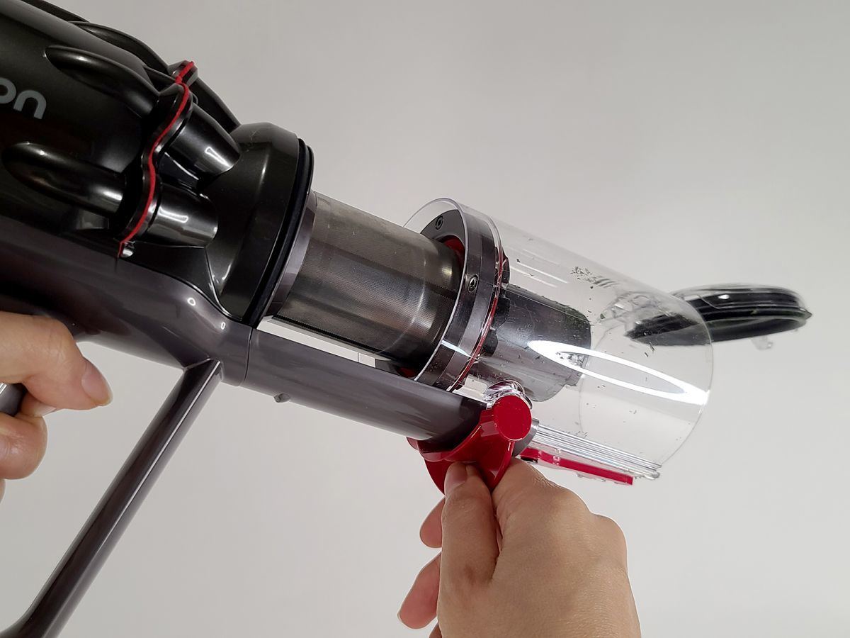 ダイソン史上最軽量のコードレス掃除機、重さ1.5kgの「Dyson Micro