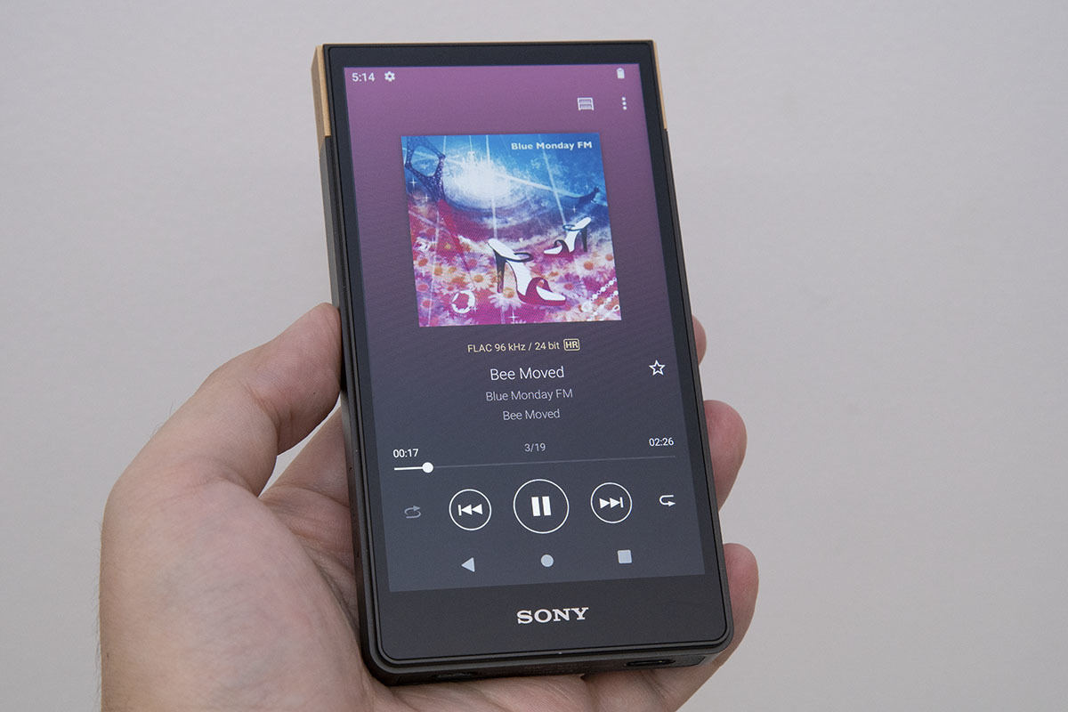 ハイエンドウォークマン「ZX707」登場、4.6万円からの小型機「A300」も