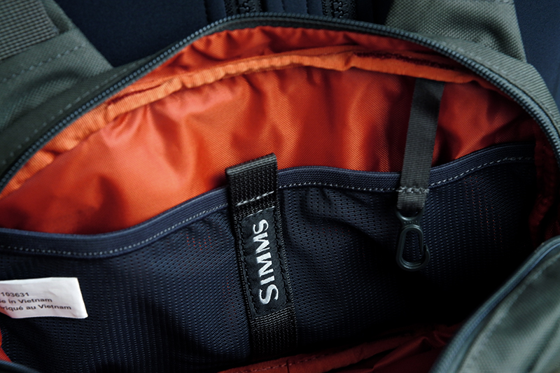 SIMMS｜シムス トリビュータリー・ハイブリッド・チェストパック