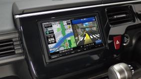 カーナビステーション「ストラーダ」ベーシックモデル CN-E310Dを発売