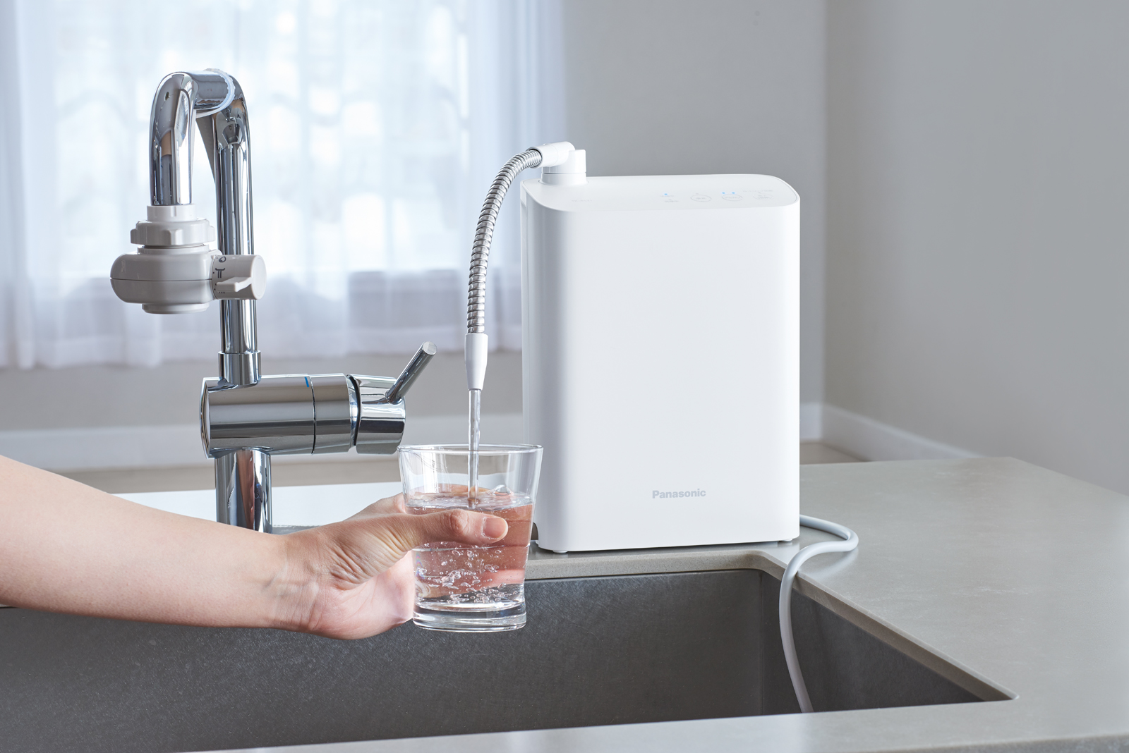 アルカリイオン整水器 TK-AS31を発売 | 個人向け商品 | 製品・サービス