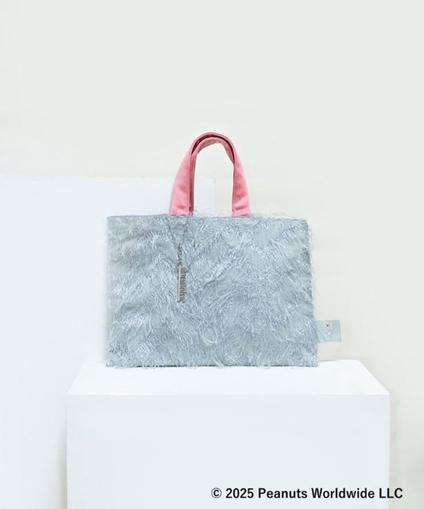 スヌーピーデザインの「Charmant Sac」コラボトートが「Peanuts