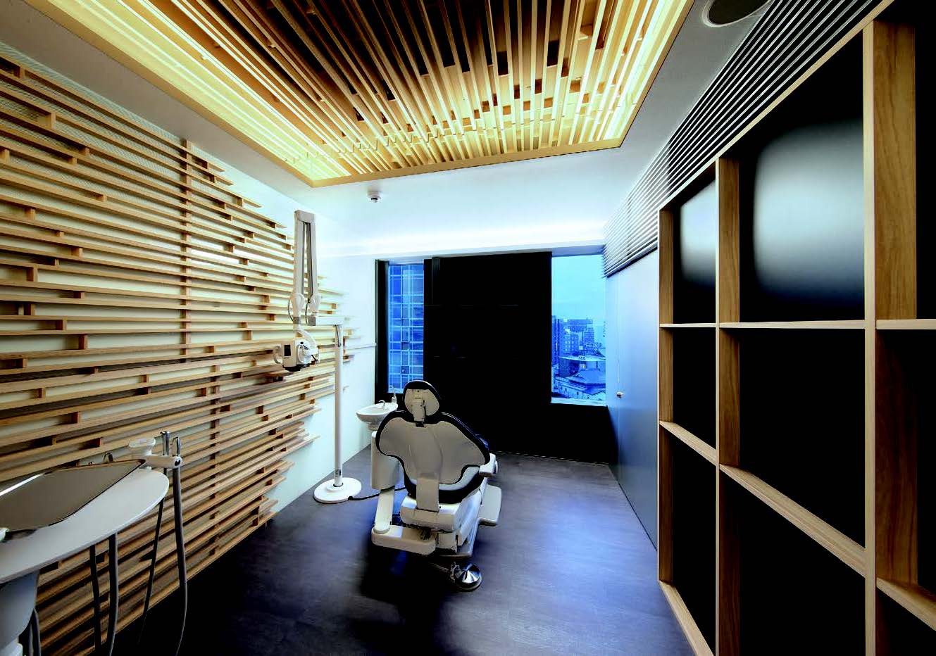 DENTAL CLINIC DESIGN WORKS | ｢alphabooks(本)｣から探す | 人気店舗