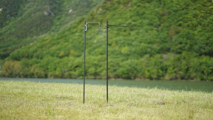 おすすめのアイアンランタンスタンド！山賊マウンテンのハンガーSHOCK