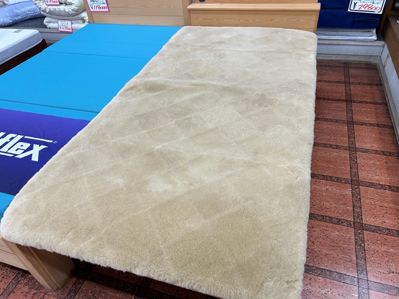 日本製のお買い得ムートンシーツ（毛長25mm） - 【浜松】13,200円で