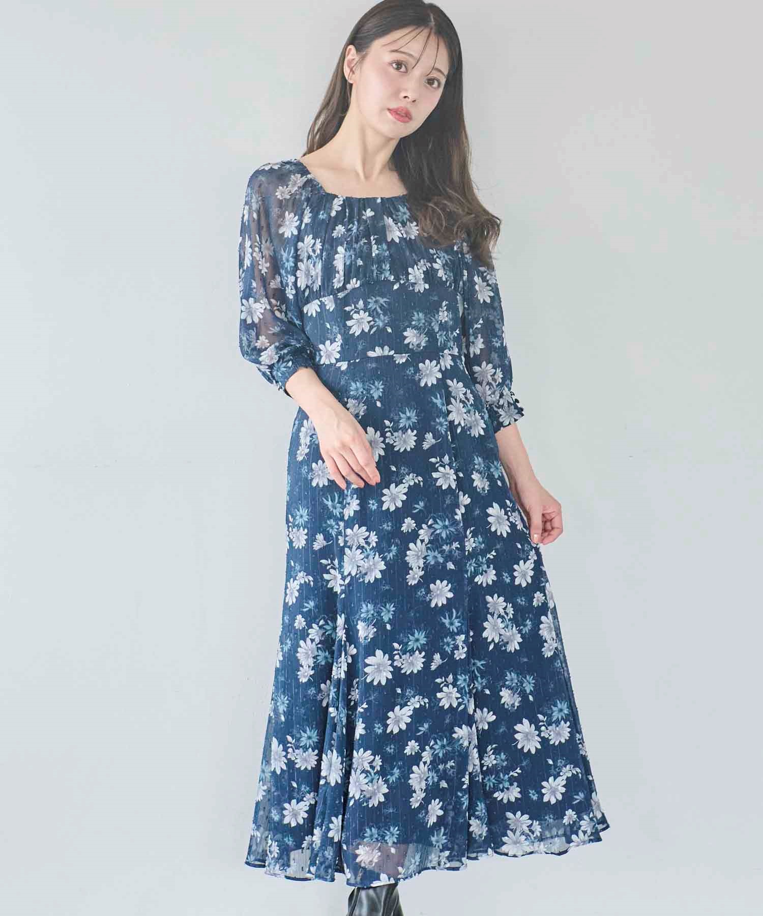 コスモスプリントワンピース | ロングワンピース | NOELA OFFICIAL WEB