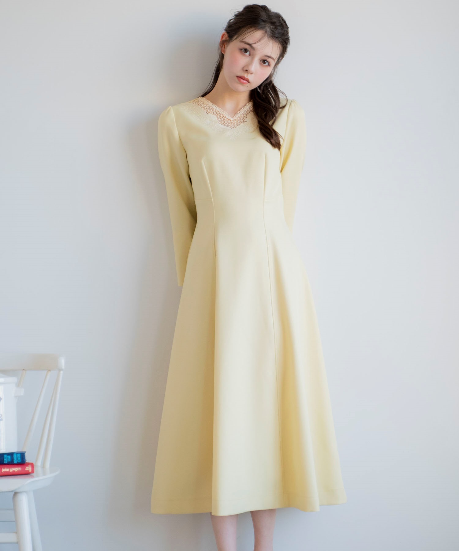 レースネックデザインワンピ | ロングワンピース | NOELA OFFICIAL WEB