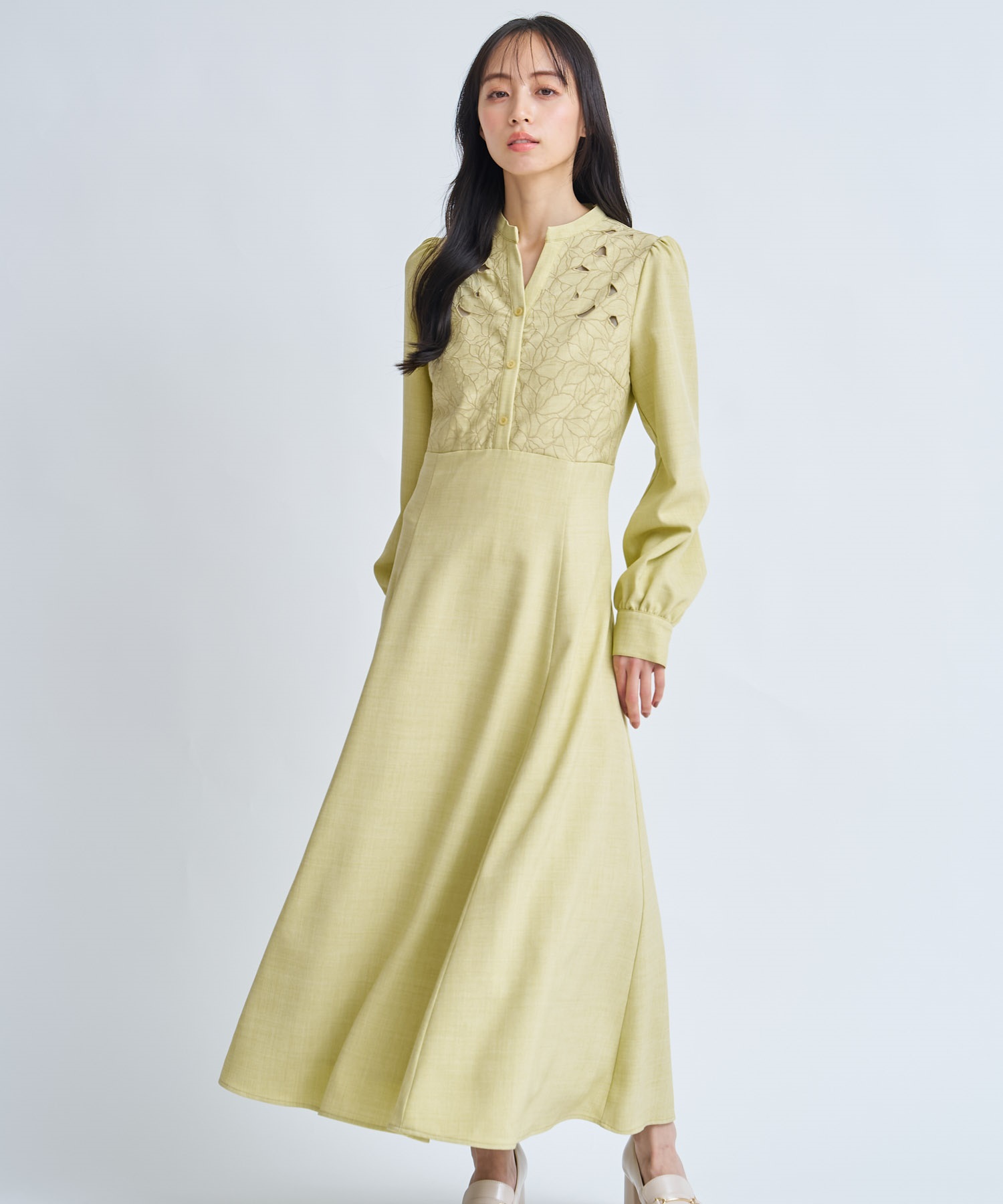 カットワーク刺繍ワンピース | ロングワンピース | NOELA OFFICIAL WEB