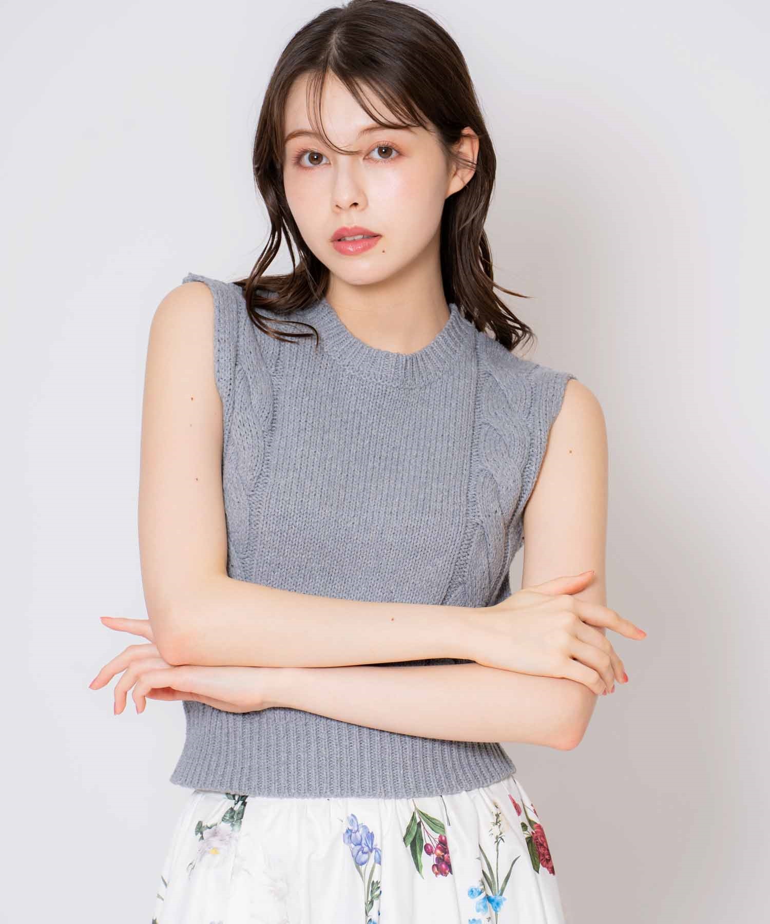 ケーブルノースリニット | ニット | NOELA OFFICIAL WEB STORE