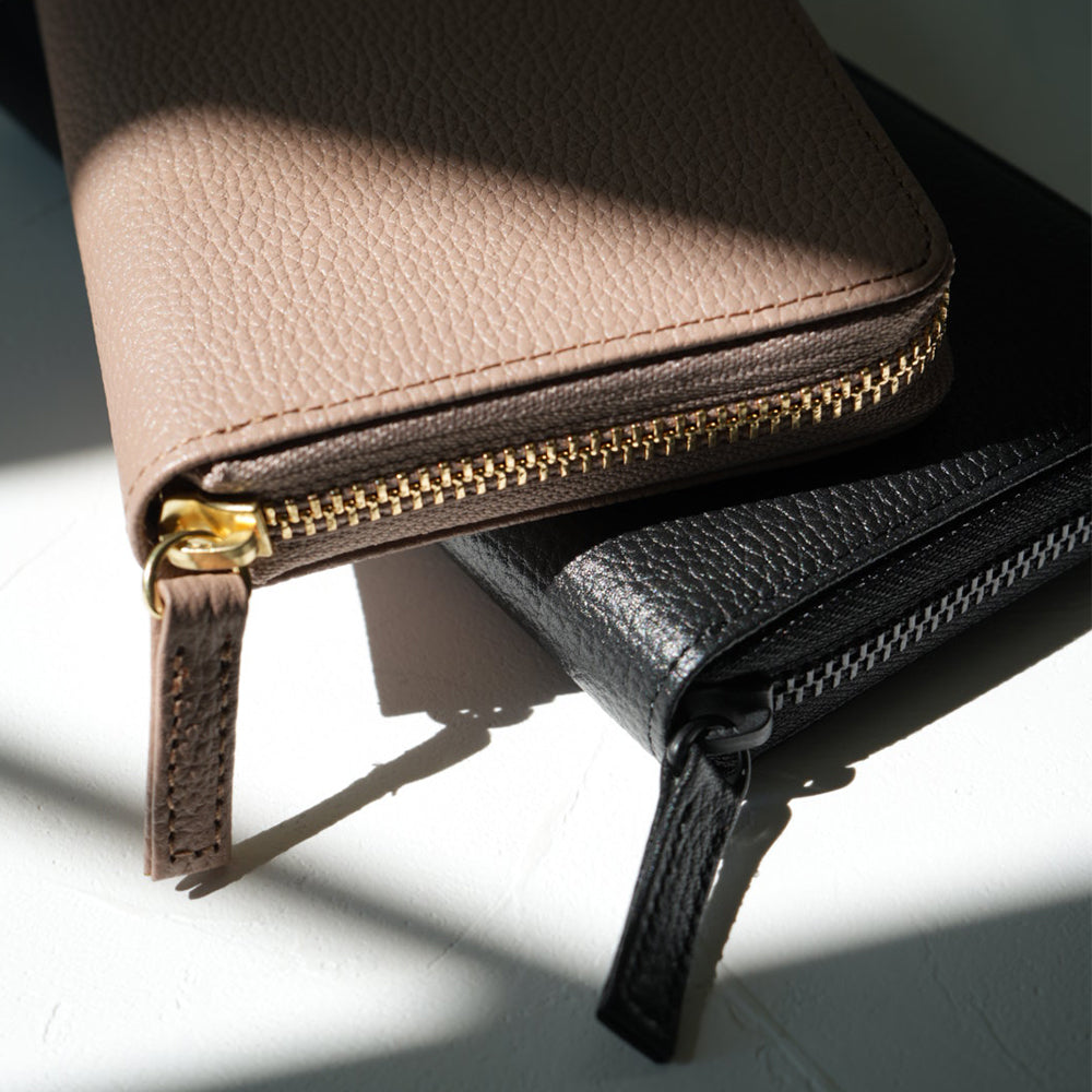 ラウンドジップロングウォレット （長財布 ランドジップ 本革 エンボス