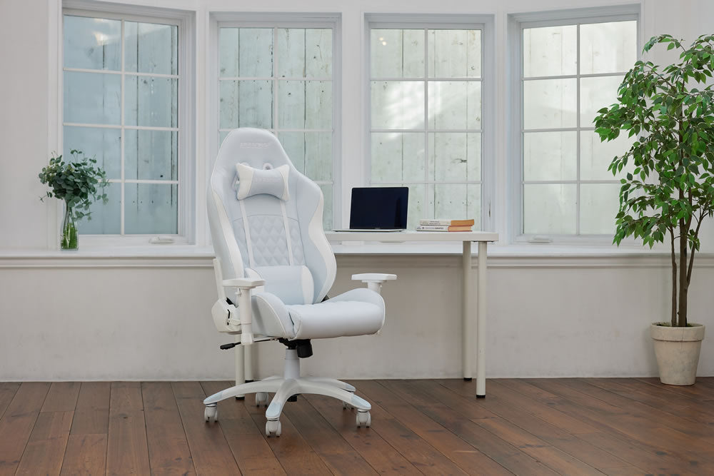 本田翼さんコラボモデル AKRacing ゲーミングチェア — nmo