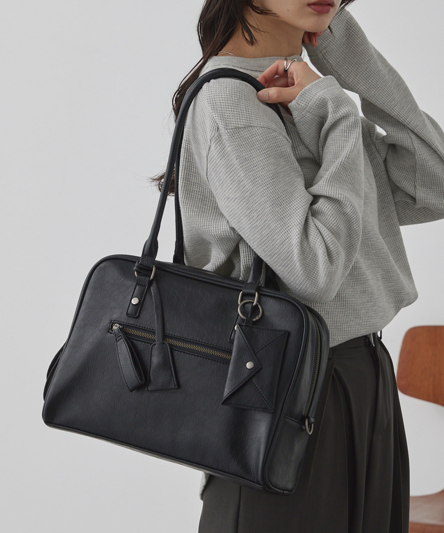 2WAY マルチポケットアクセントチャーム ボストンバッグ/ショルダー