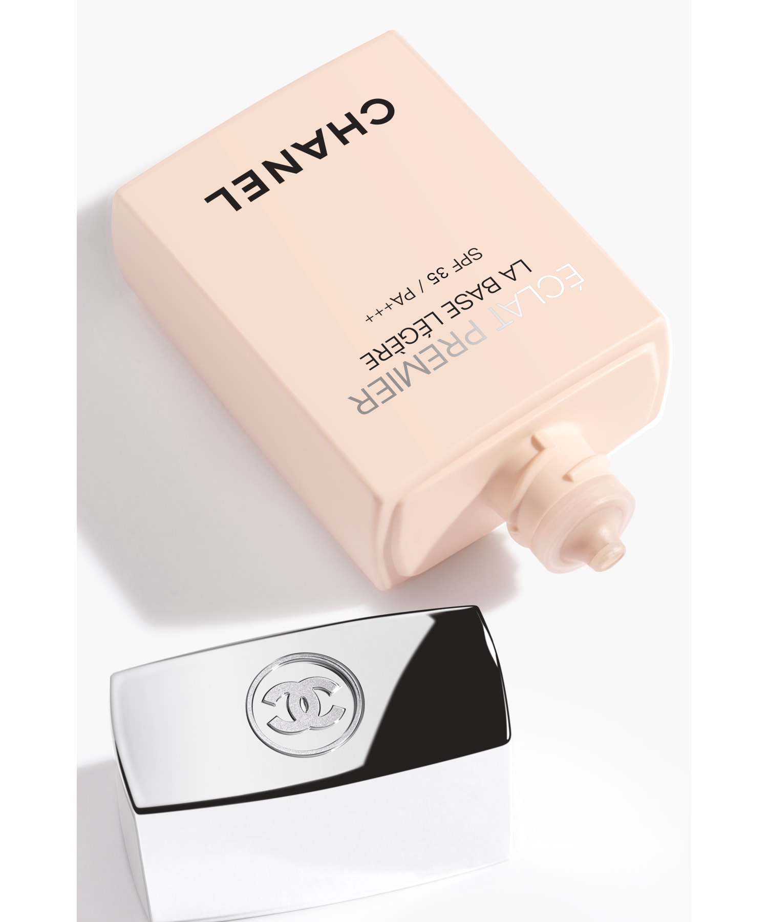 エクラ プルミエ ラ バーズ レジェール ブライトニング メークアップ