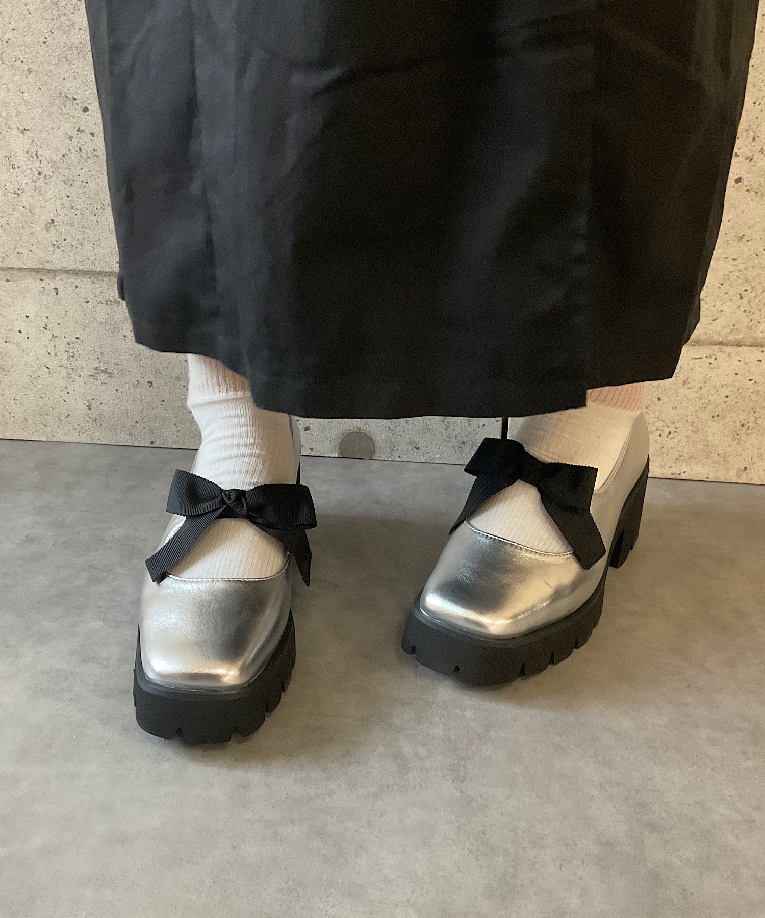 本革/軽量/275g/太ヒール/6cm】リボンパンプス ALL BLACK│Jeffrey