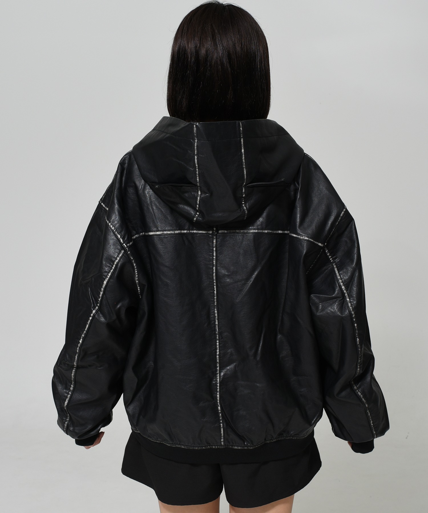OY/オーワイ』 WASHED LEATHER EARS HOODED JACKET/ウォッシュド