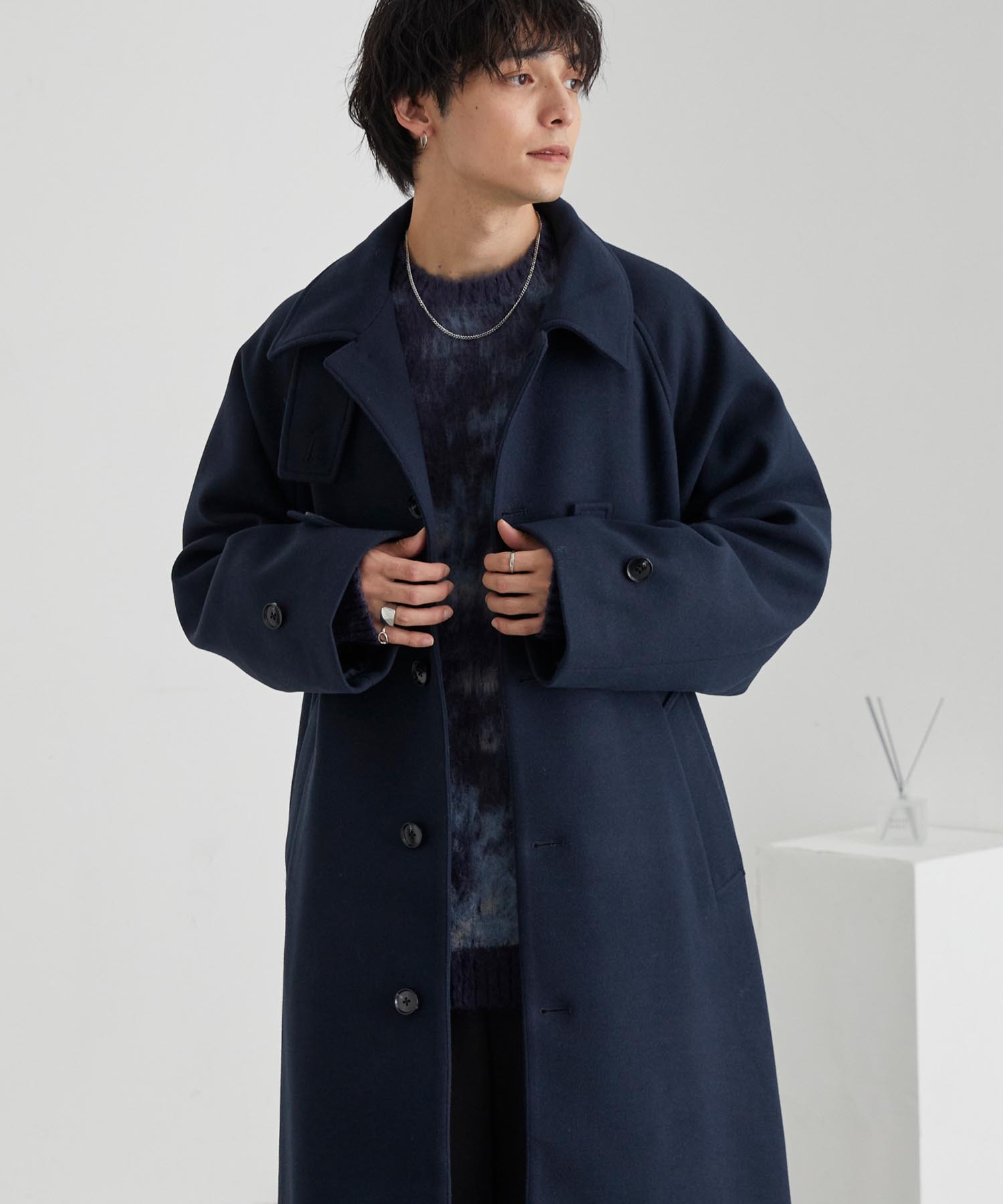 バーバリーケープ付き ライナー付ステンカラーコート　ラグラン袖　黒　Ｌ〜ＸＬ MONO-MART（モノマート） ステンカラーコート コート 「アンチピリング