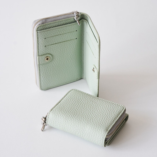 最強開運日の買い替えに！ ヴァジック新作財布＆カードケース「コード