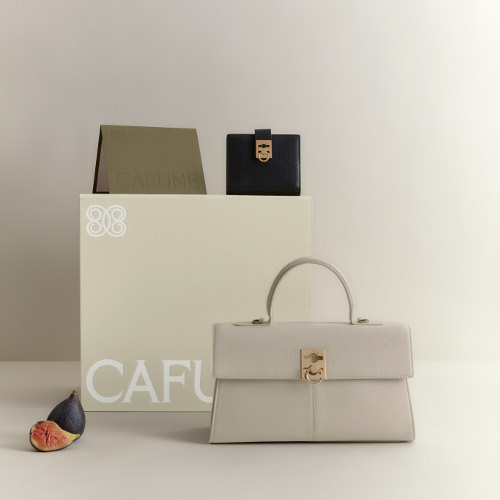 カフネ｜新作含む人気のバッグ＆小物がお得に購入できるギフトセット9