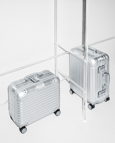 通勤・通学・小旅行に【RIMOWA】のアイコンスーツケースからコンパクト