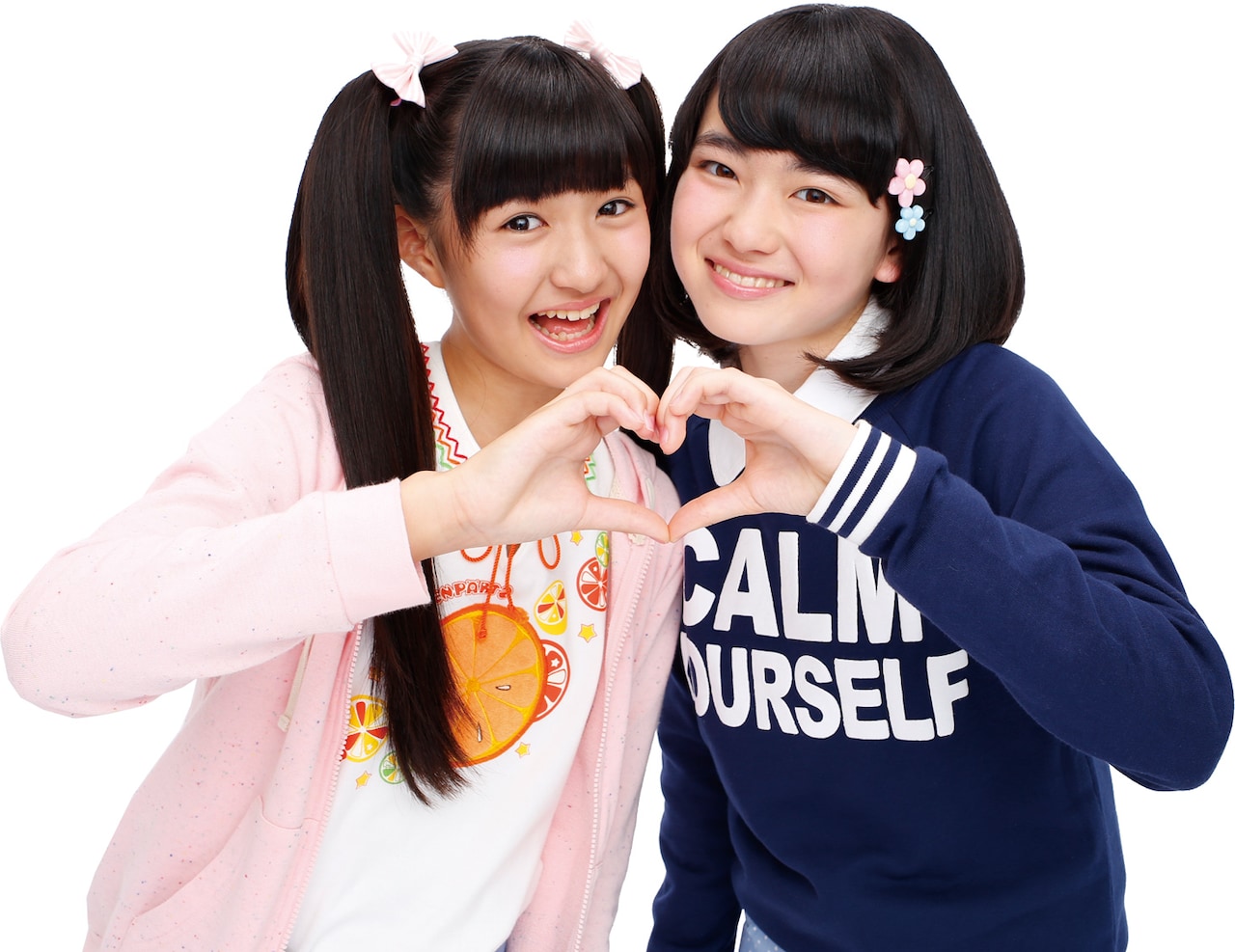 12歳。」の実写ドラマで花日役を演じる田口乙葉（左）と、結衣役を