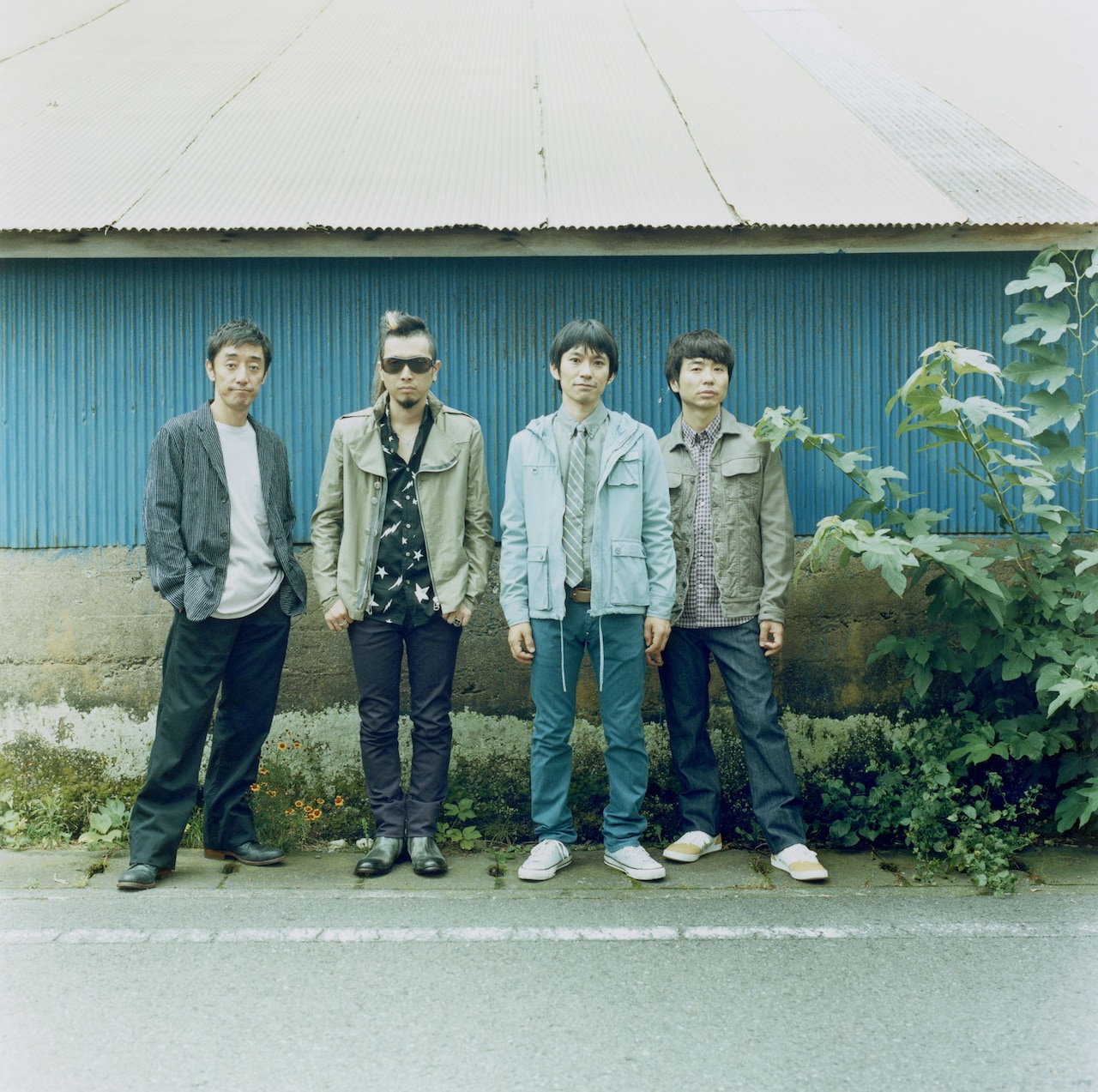 スピッツ、6月に36枚目のシングルリリース決定 - 音楽ナタリー