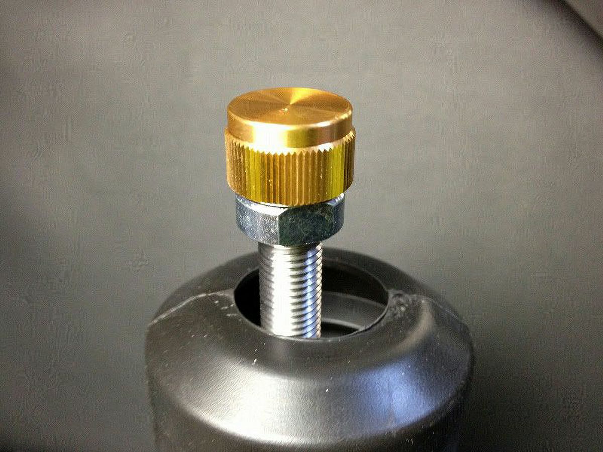 200系ハイエース OHLINS DFVショックアブソーバー 1台分セット