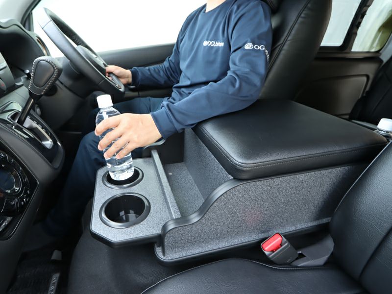 キャラバン GRAND・プレミアムGX ESセンターコンソール | オグショー