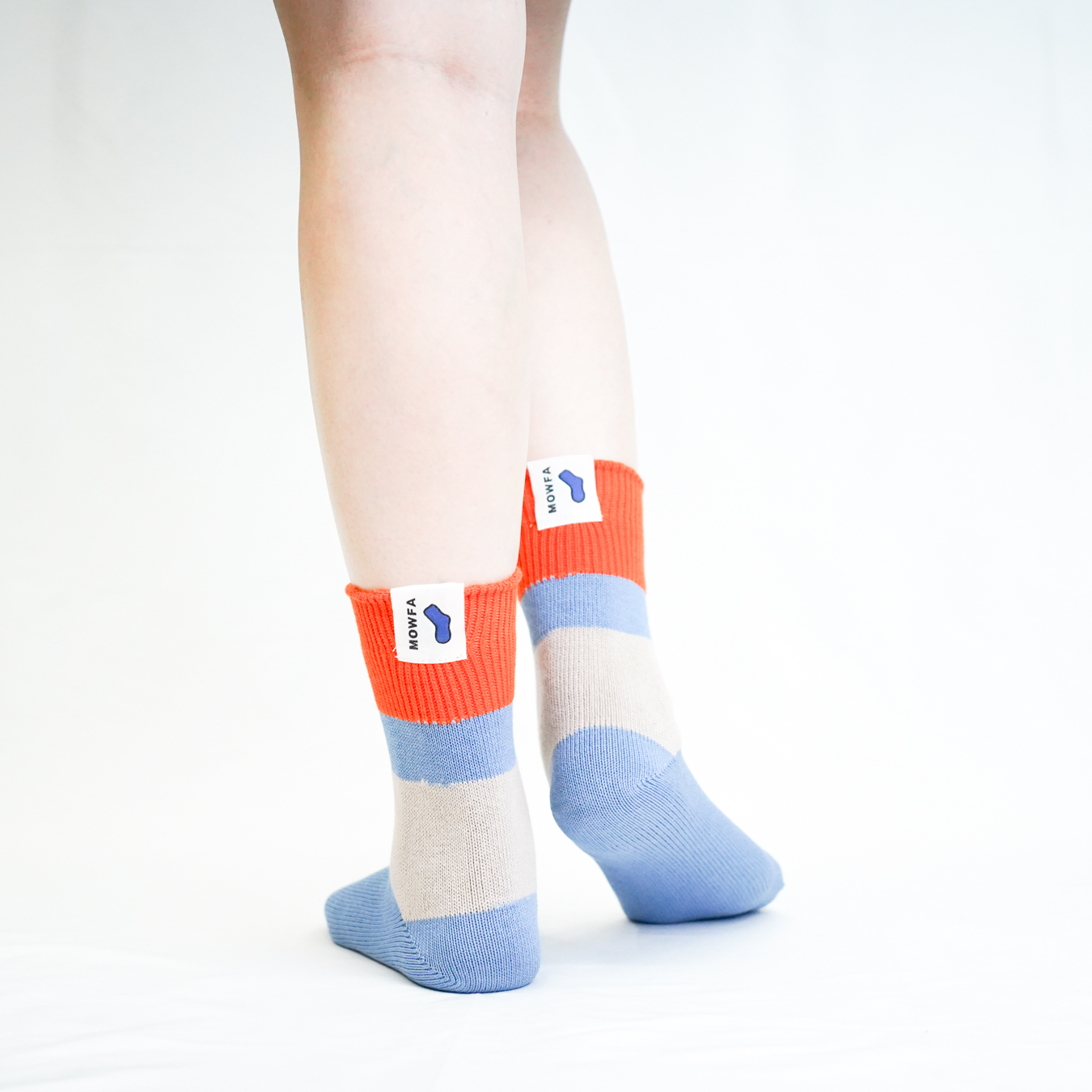 トリコロールソックス オレンジ/ライトブルー【Women】 – OKURU靴下製作所