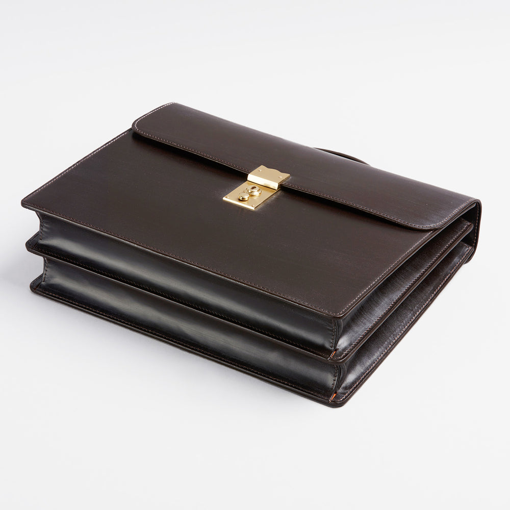 大峽製鞄(おおばせいほう)｜ビジネスバッグ