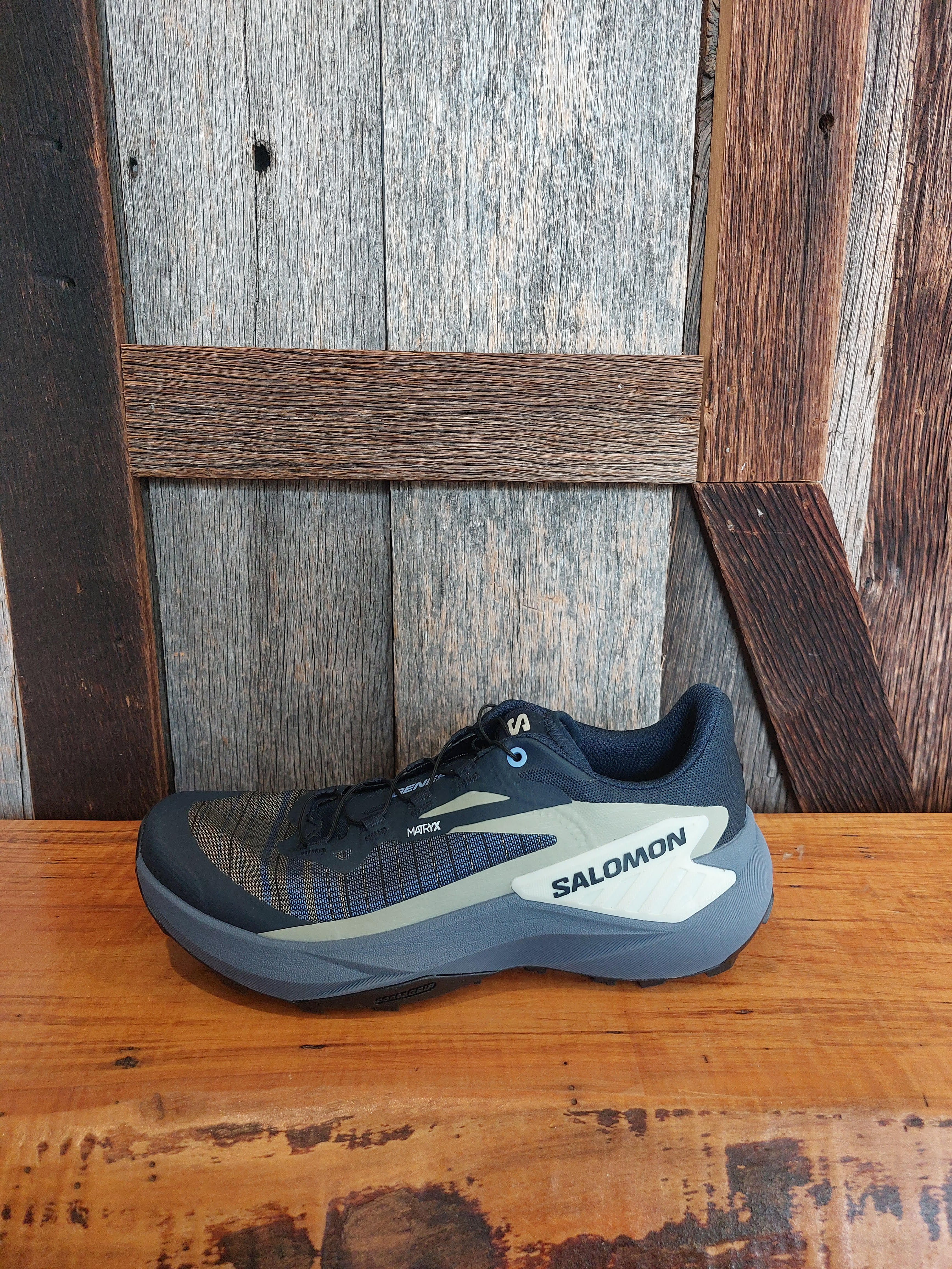 W Salomon Genesis – Ohio Valley Running Company