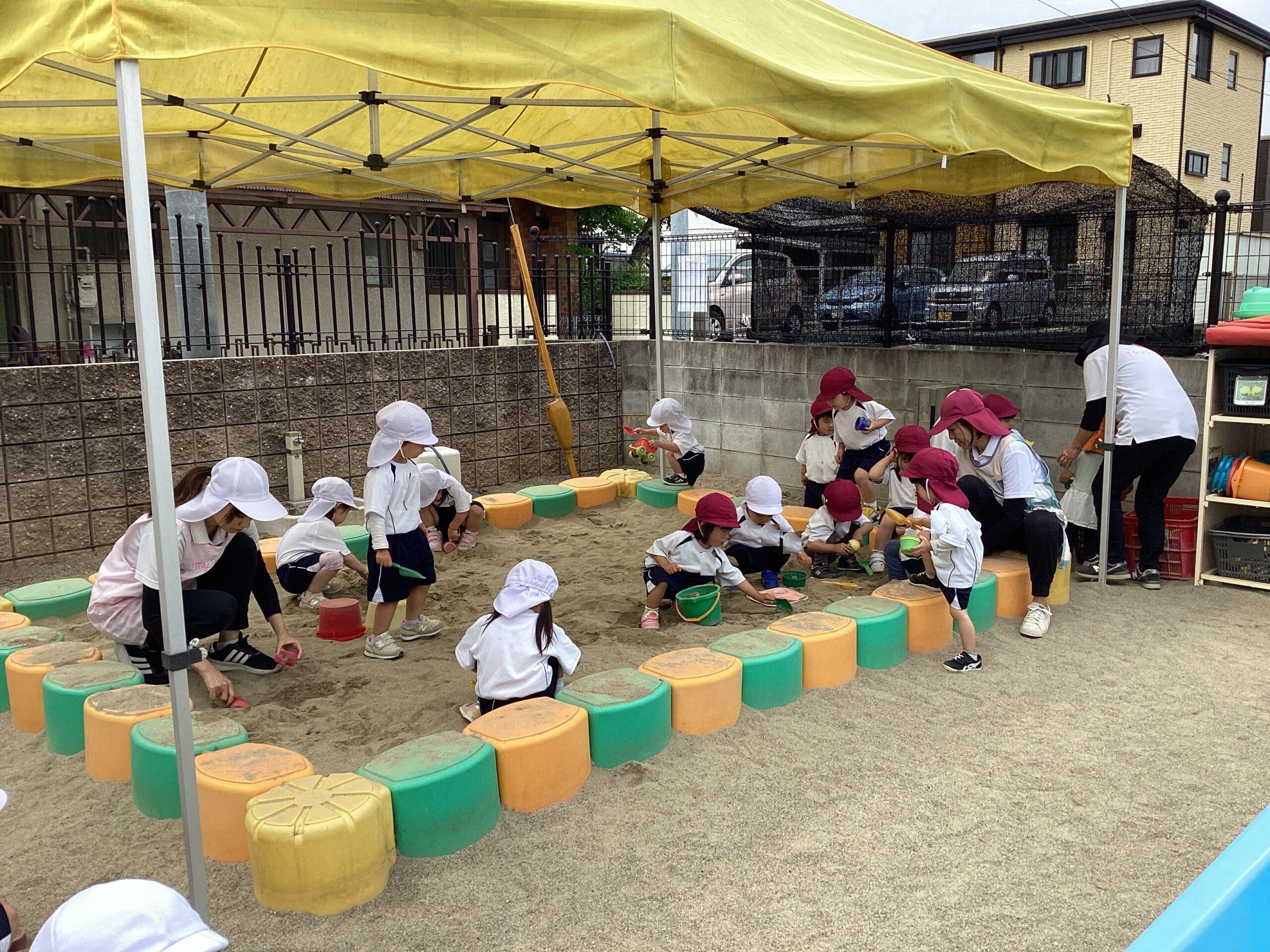 たくさん遊びました（2歳児） - 新着情報(園の生活) - 幼稚園型認定