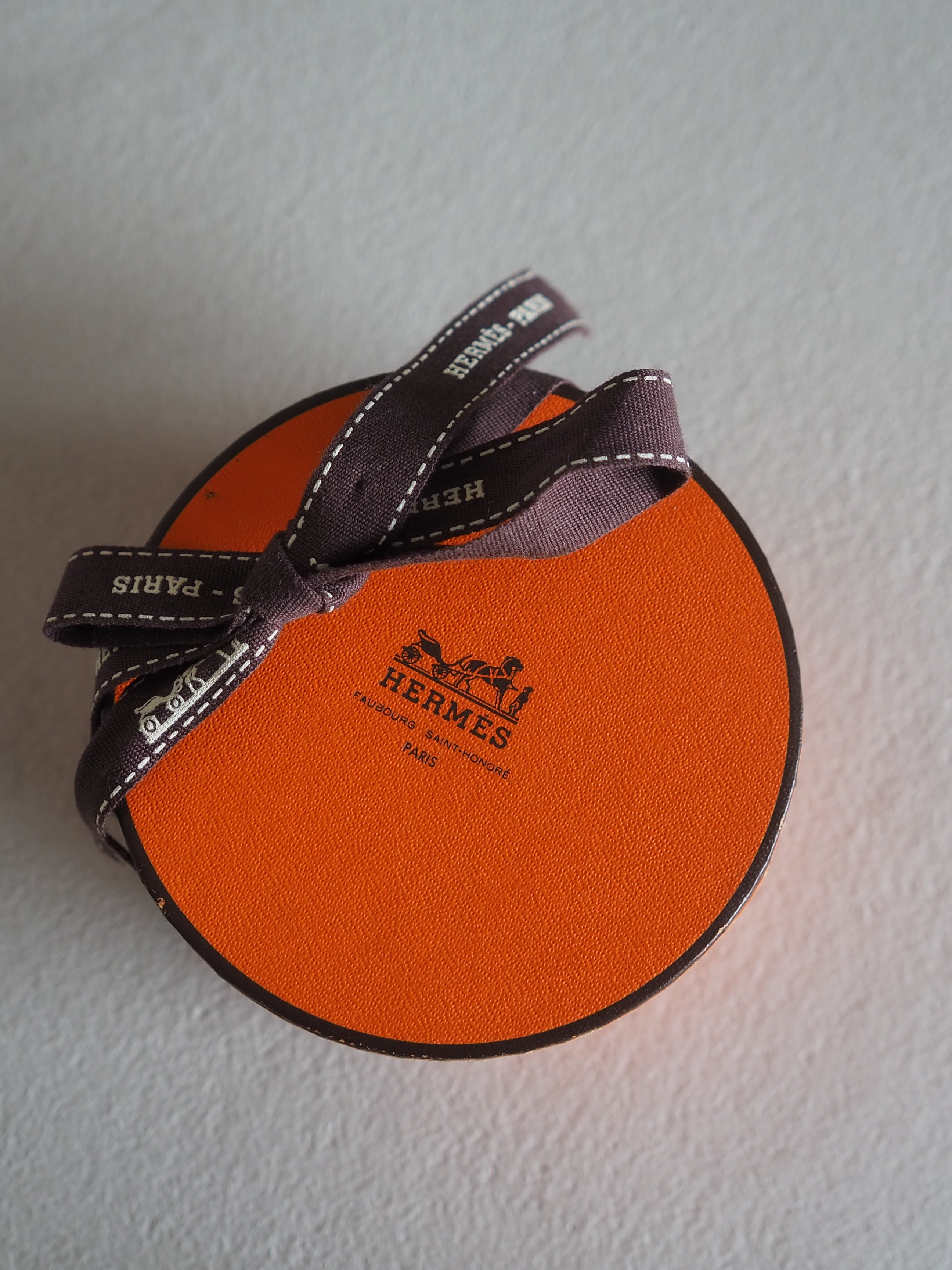 HERMES エルメス ロザンジュ スカーフ ロゴ アイボリー ブラック